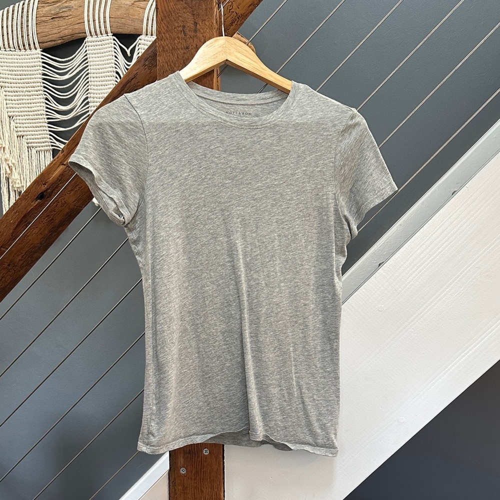 mott & bow grey small marcy tee